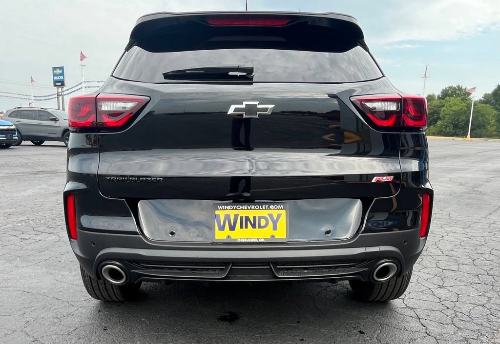 New 2026 Chevrolet TrailBlazer RS w/ Convenience Package FWD image 4
