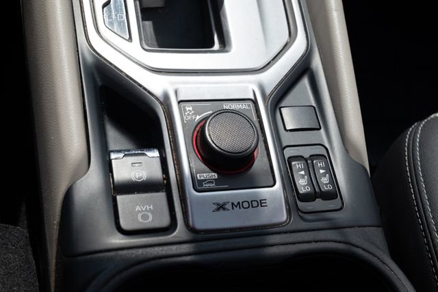 Used 2020 Subaru Forester Premium AWD/4WD image 23