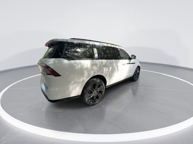 New 2027 Lincoln Navigator Reserve w/ Jet Appearance Package AWD/4WD image 8