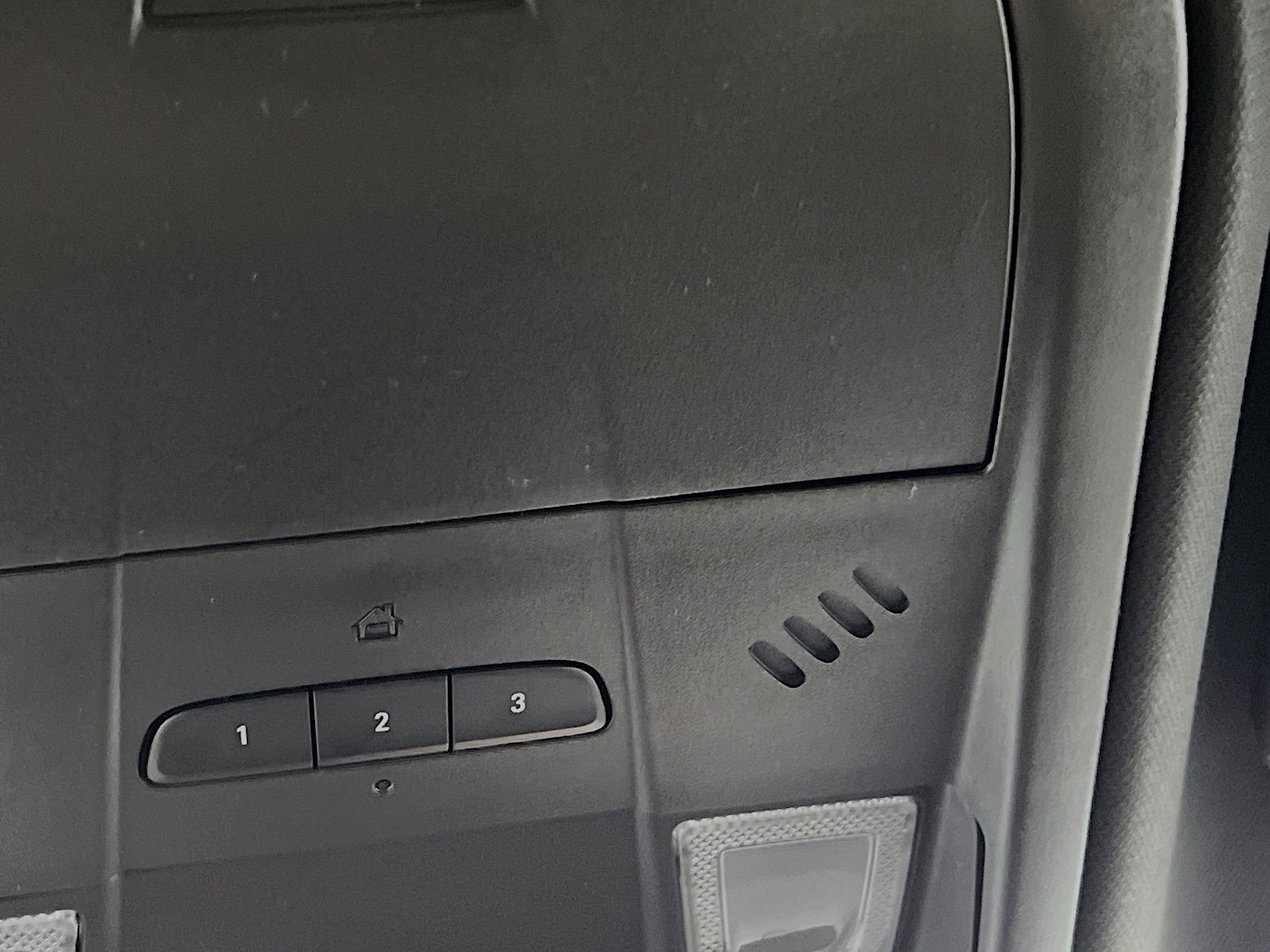 Used 2017 Cadillac XT5 FWD image 22