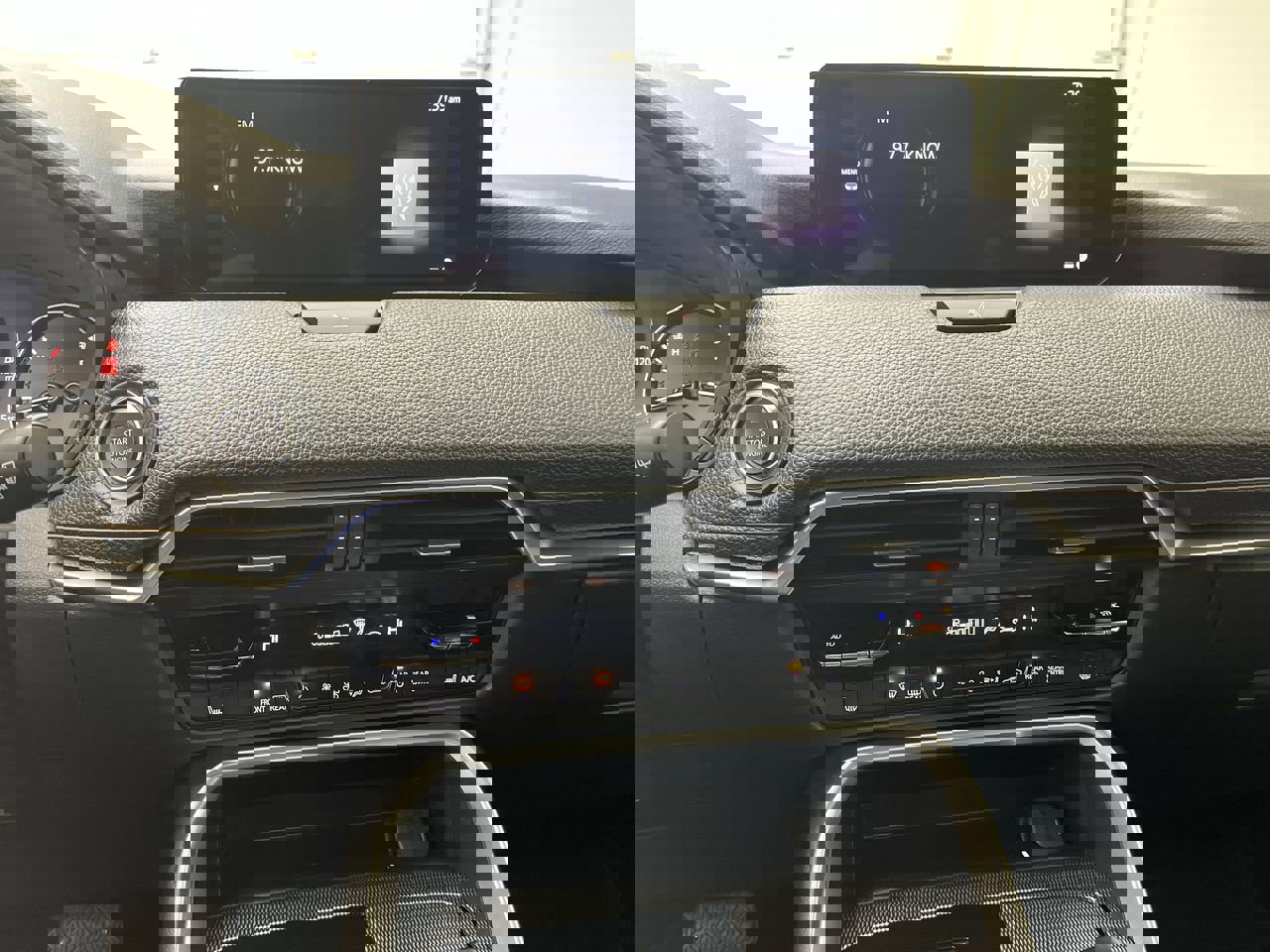 Certified 2024 MAZDA CX-90 3.3 Turbo w/ Preferred Plus image 19