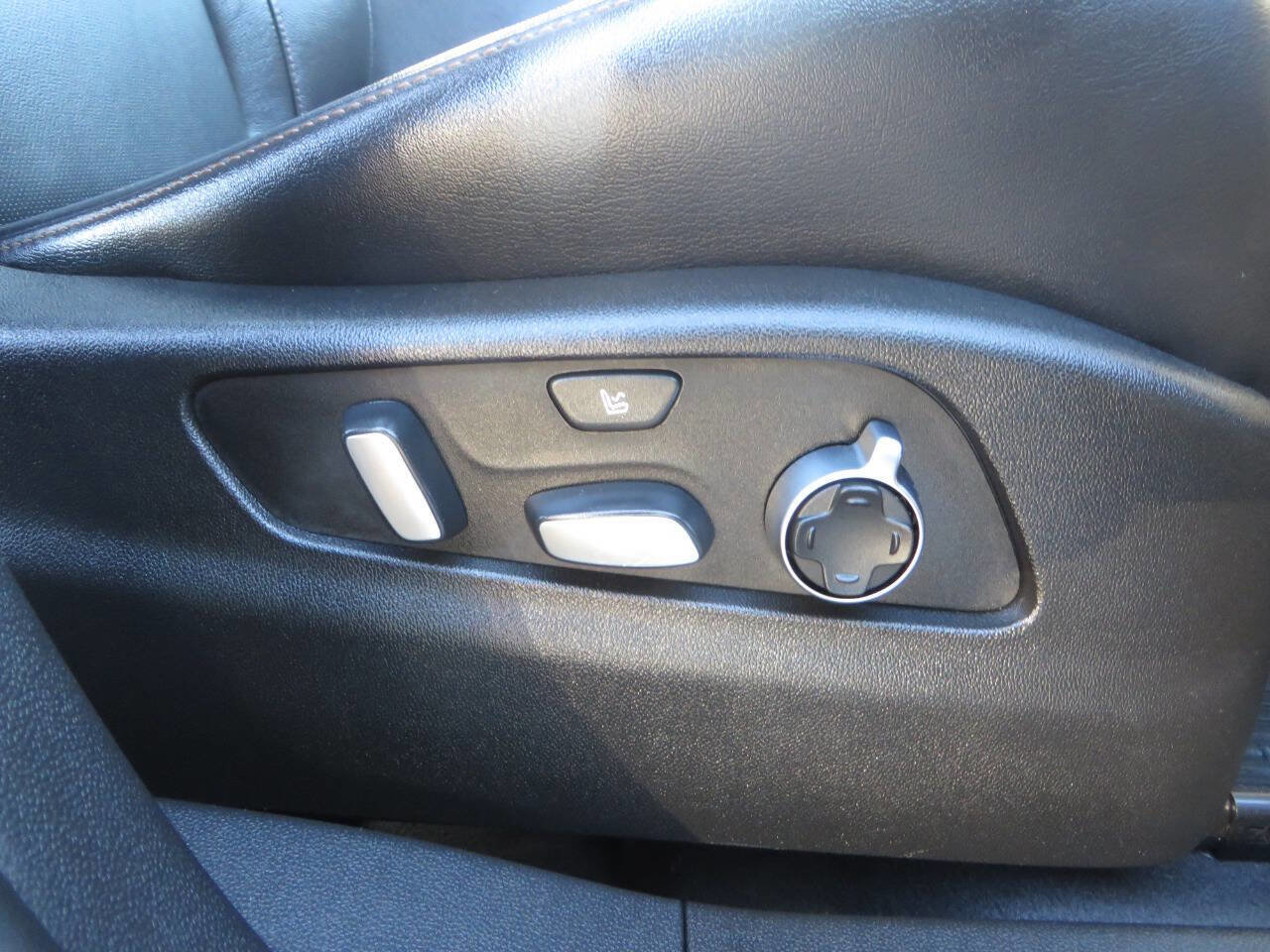 Used 2021 Cadillac XT4 Sport image 32