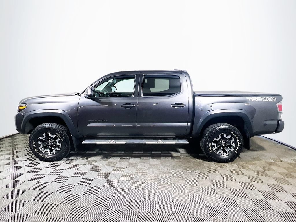 Certified 2020 Toyota Tacoma TRD Off-Road w/ Technology Package AWD/4WD image 4