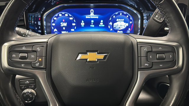 Used 2023 Chevrolet Silverado 1500 LT AWD/4WD image 15