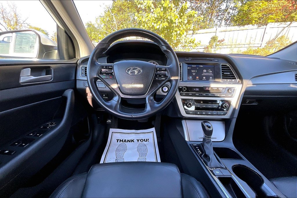 Used 2017 Hyundai Sonata Sport w/ Value Edition Package 02 FWD image 5