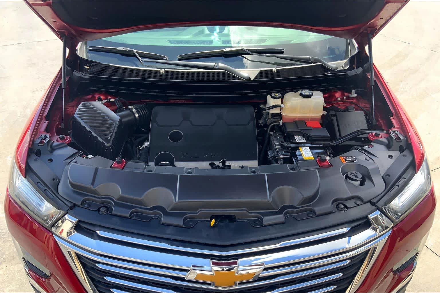 Used 2023 Chevrolet Traverse LT FWD image 32