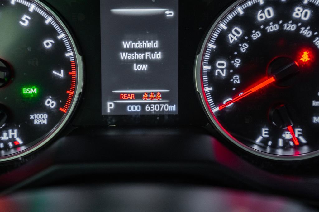 Used 2022 Toyota RAV4 XLE image 34