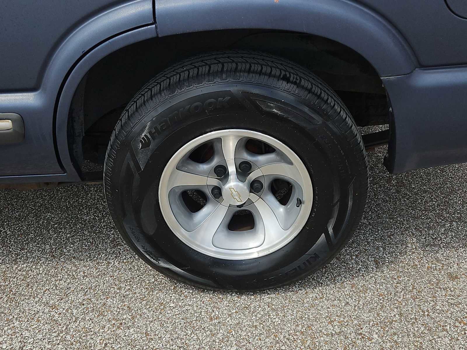 Used 2000 Chevrolet Blazer LS w/ LS Preferred Equipment Group image 14