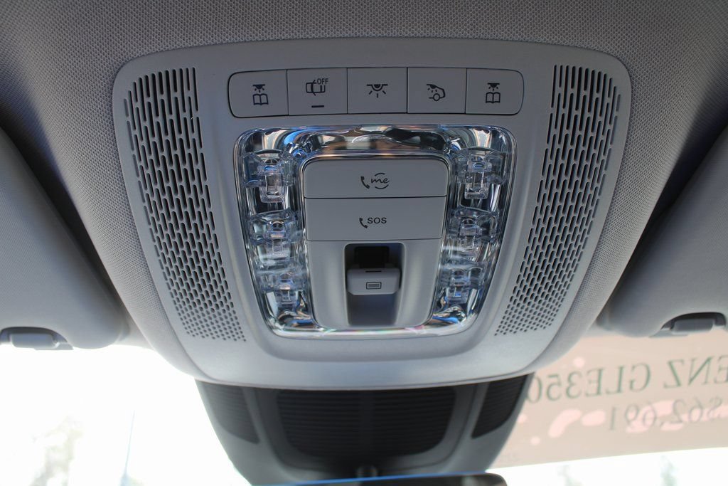 Used 2024 Mercedes-Benz GLE 350 4MATIC w/ Winter Package image 56
