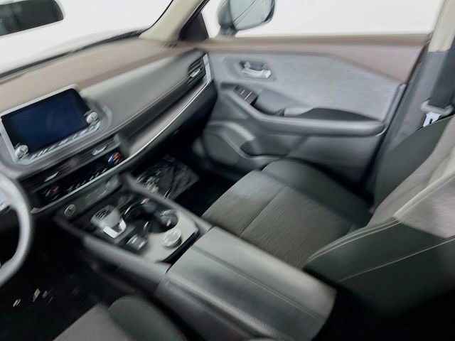 Used 2023 Nissan Rogue SV image 18
