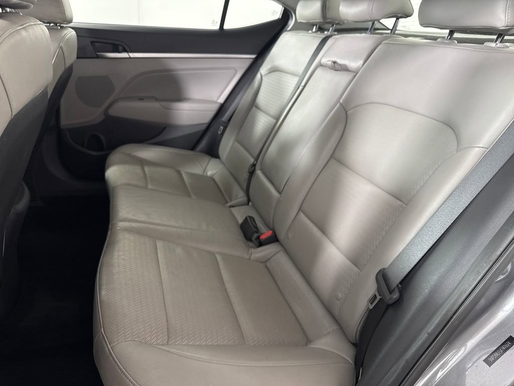 Used 2019 Hyundai Elantra Limited w/ Cargo Package image 13