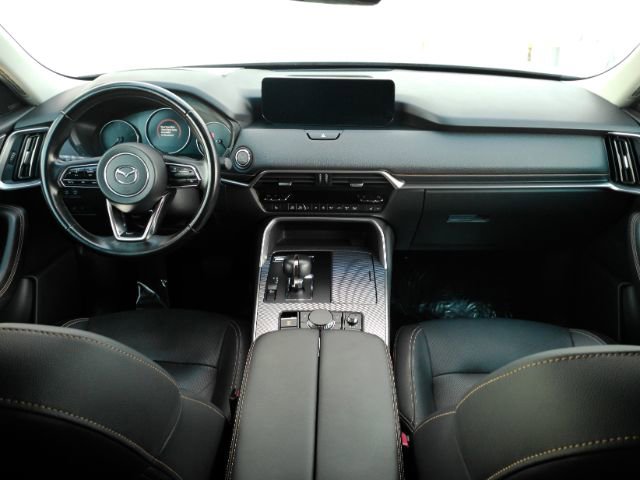 Used 2024 MAZDA CX-90 3.3 Turbo w/ Premium Package image 3
