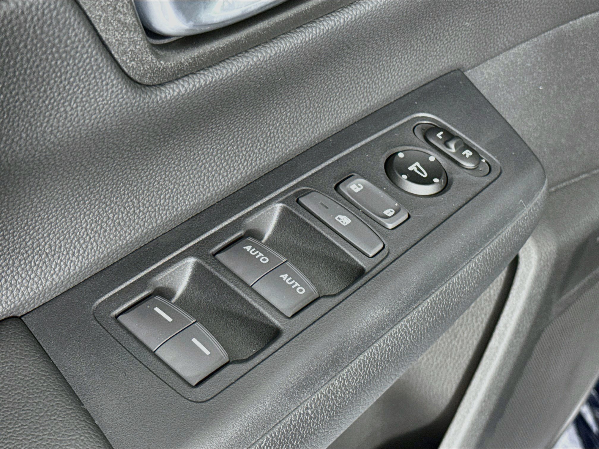 New 2027 Honda CR-V Sport image 16