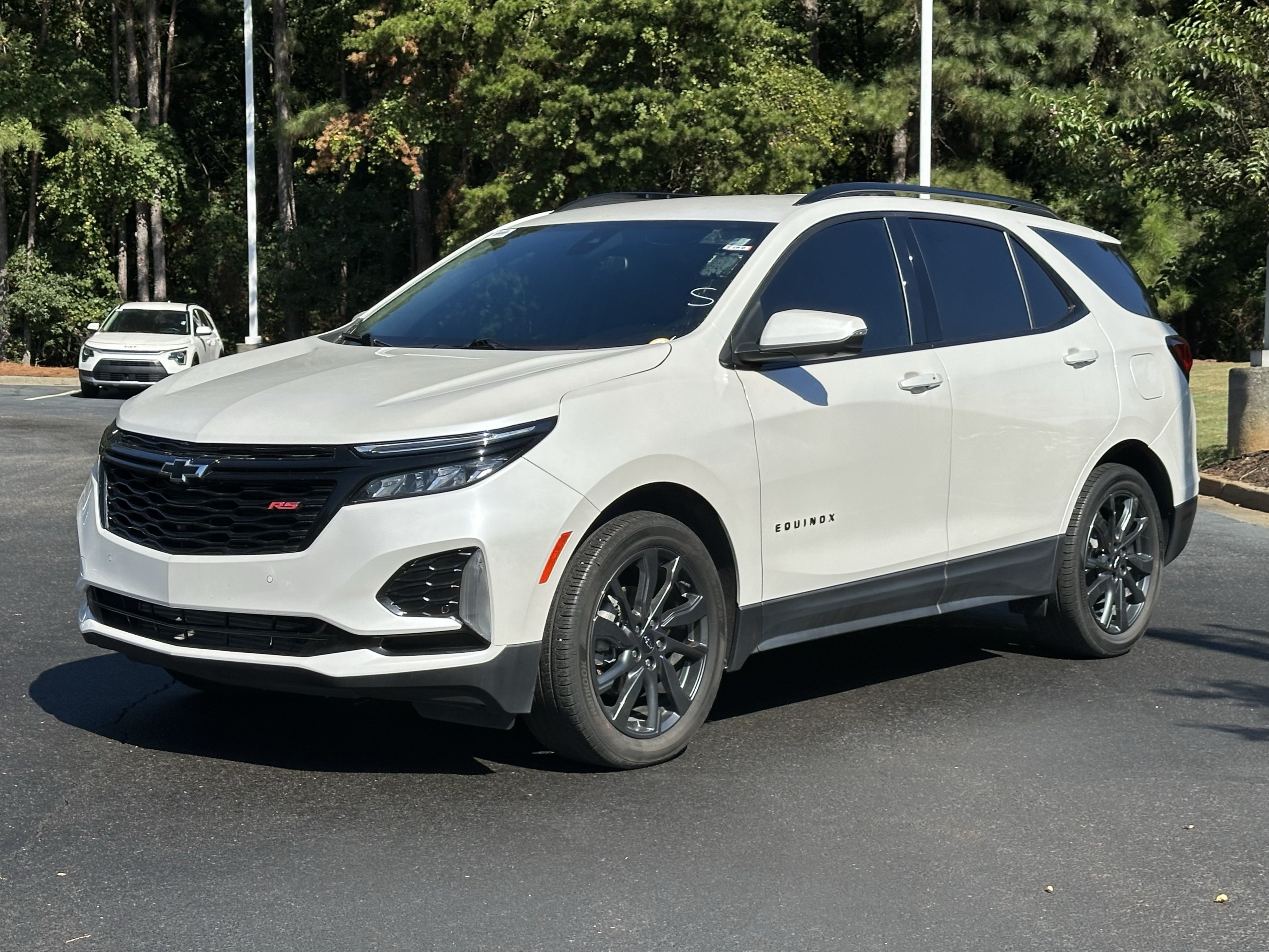 Used 2024 Chevrolet Equinox RS FWD image 5