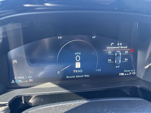 Used 2023 Lincoln Corsair Reserve AWD/4WD image 23