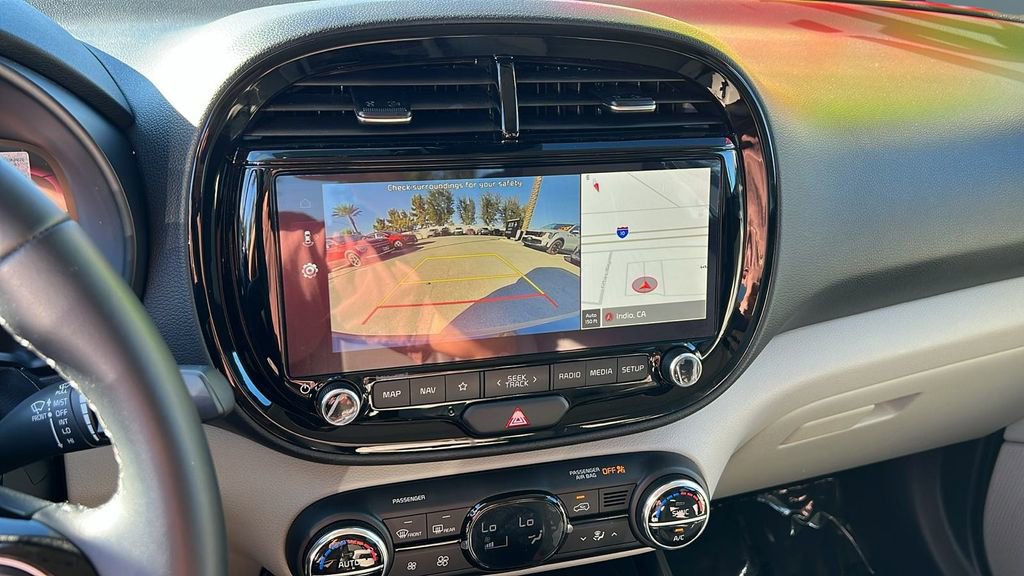 Certified 2025 Kia Soul EX image 15