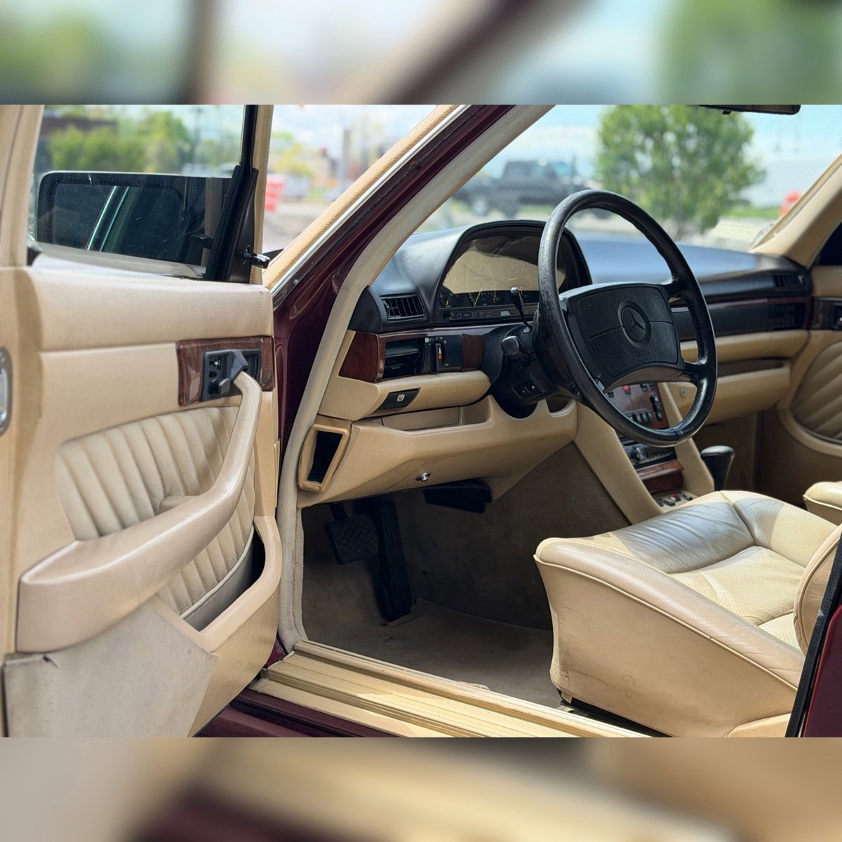 Used 1989 Mercedes-Benz 560 SEL image 6