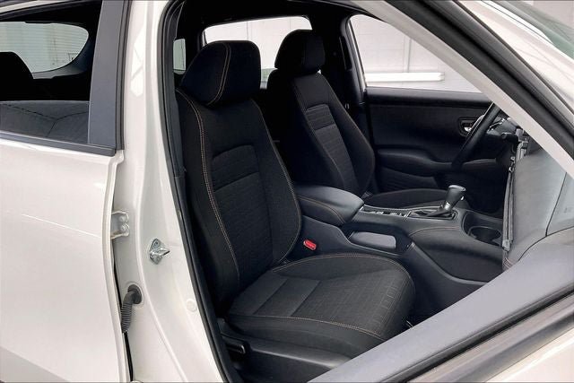 Certified 2025 Honda HR-V Sport image 7