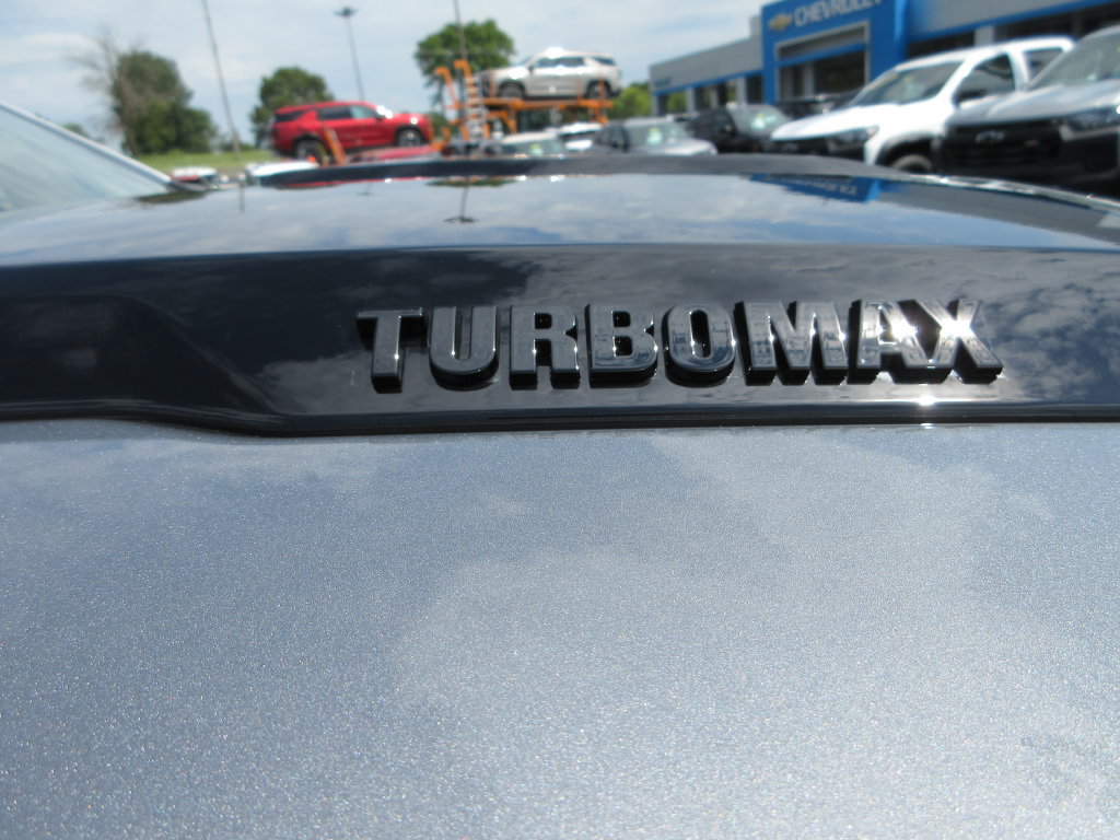 New 2026 Chevrolet Silverado 1500 Custom Trail Boss w/ LPO, Dark Essentials Package AWD/4WD image 11