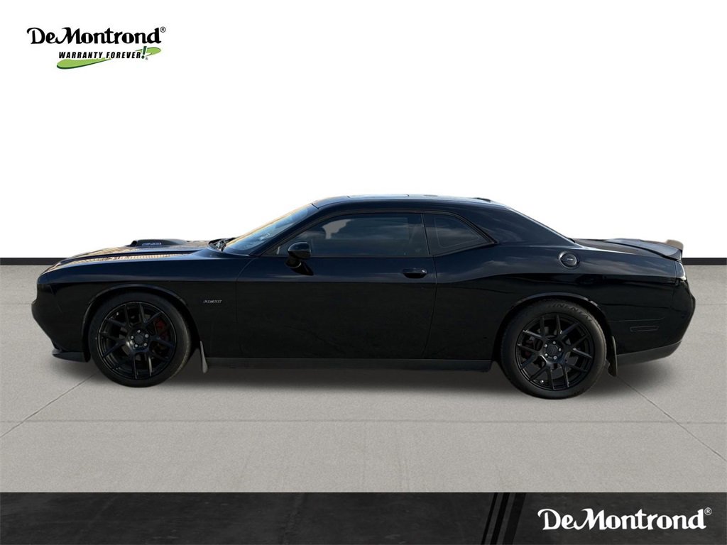 Used 2015 Dodge Challenger R/T Plus image 8