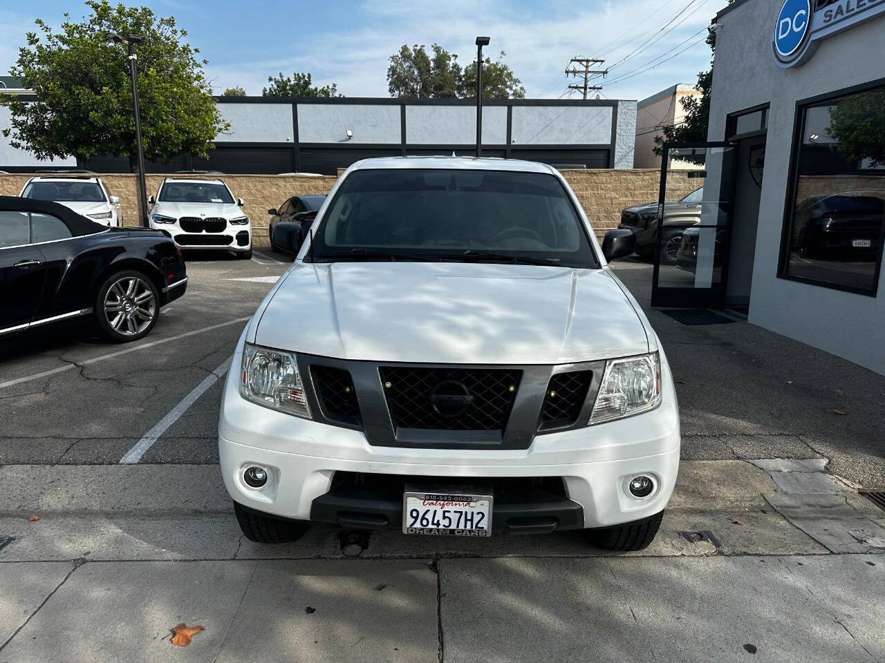 Used 2012 Nissan Frontier SV w/ Sport Appearance Pkg image 4