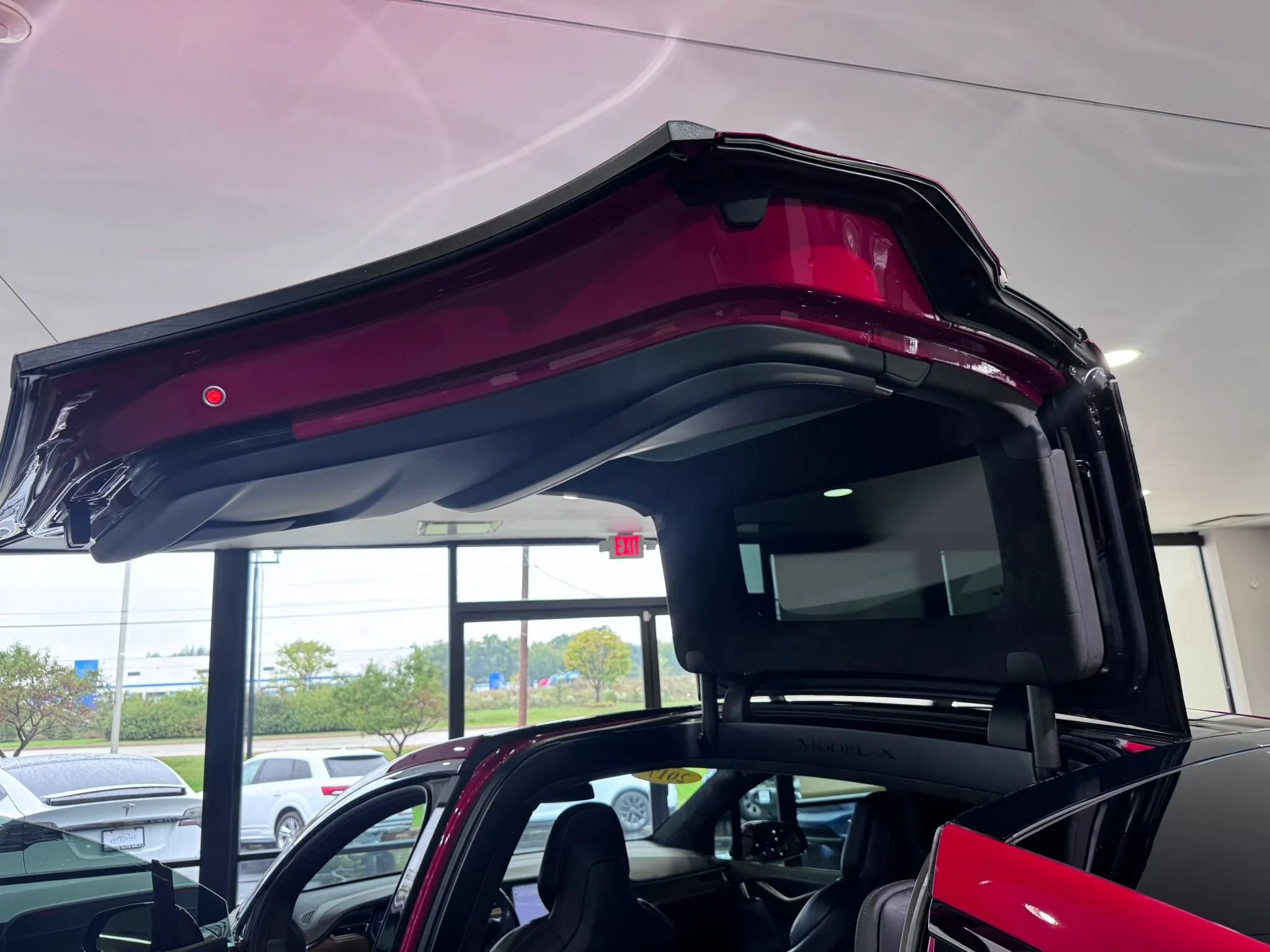 Used 2017 Tesla Model X 90D AWD/4WD image 33