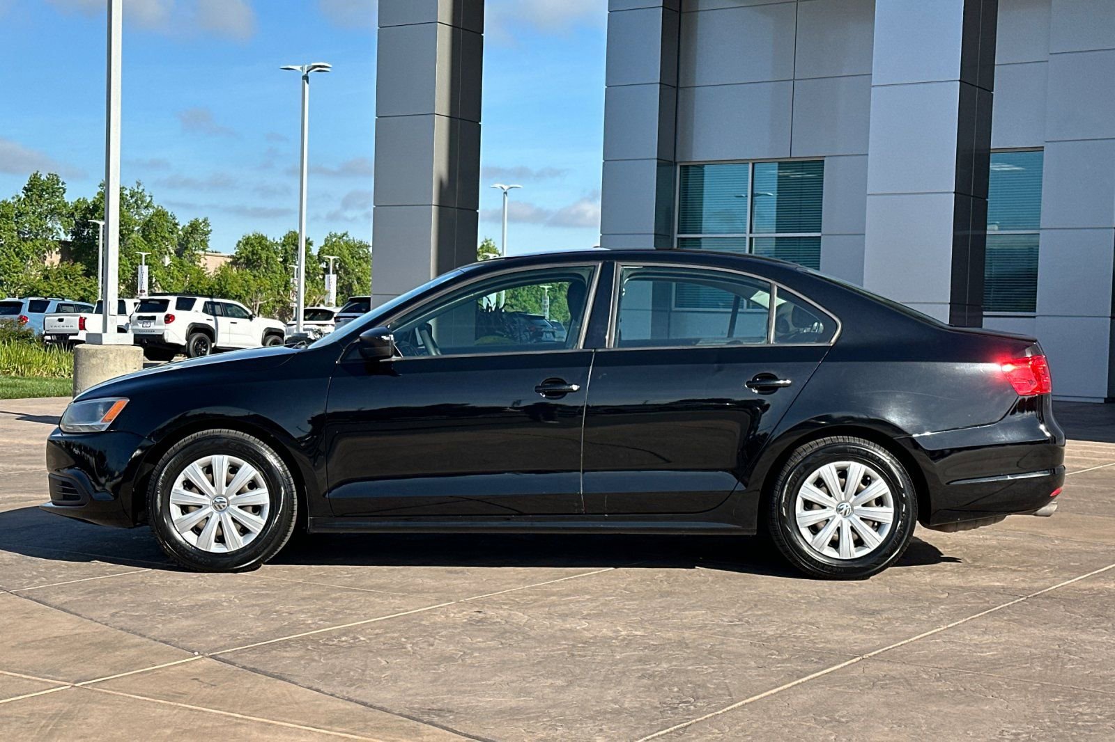 Used 2014 Volkswagen Jetta S image 7