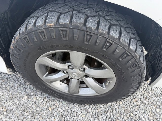 Used 2013 Lexus GX 460 Premium AWD/4WD image 14