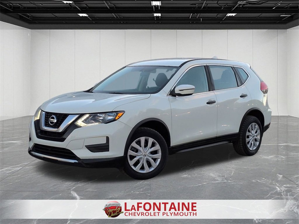 Used 2017 Nissan Rogue S image 1