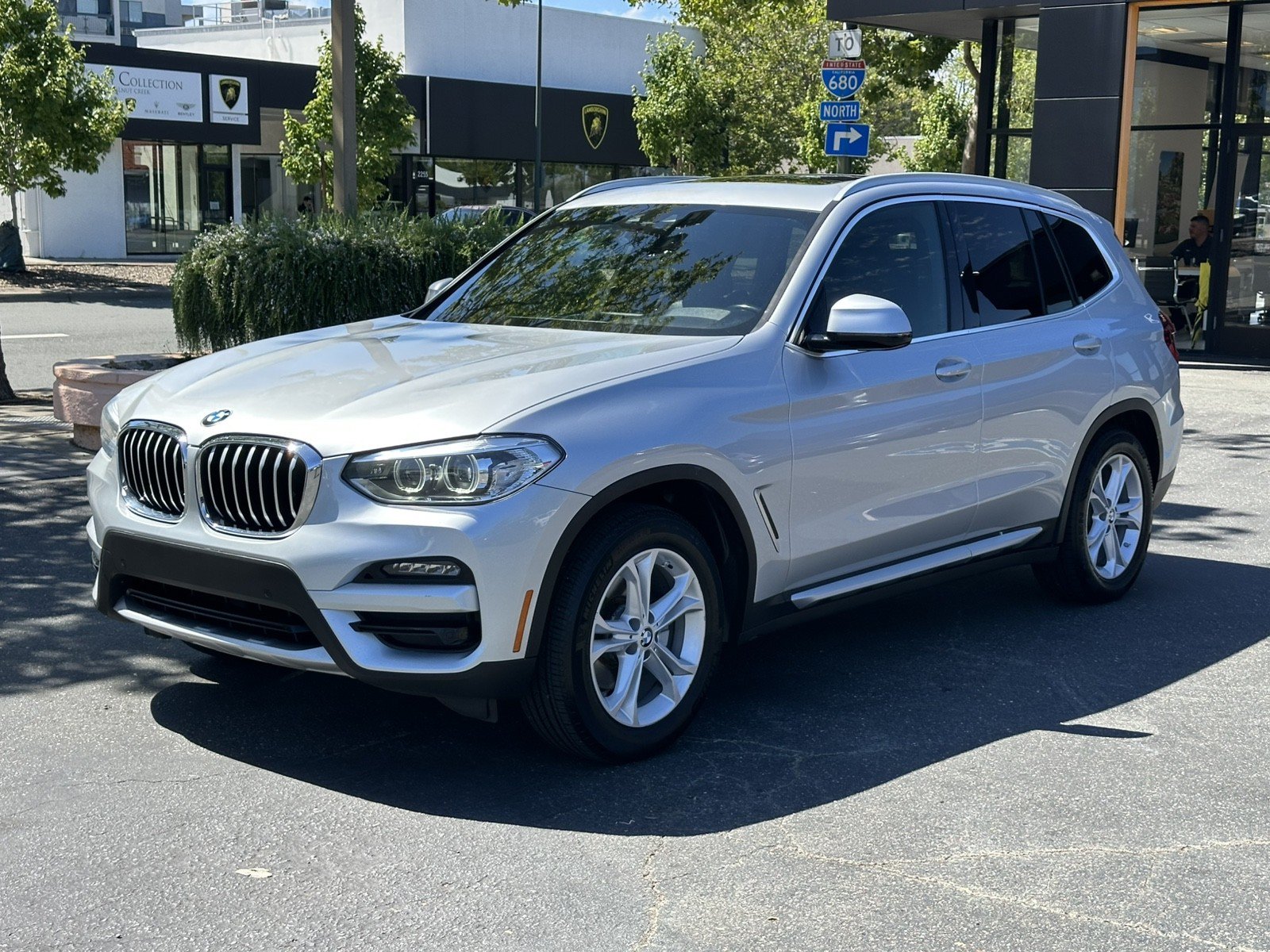 Used 2021 BMW X3 xDrive30i AWD/4WD image 3