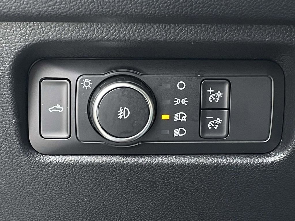 Used 2024 Ford Ranger Lariat w/ FX4 Off-Road Package image 9