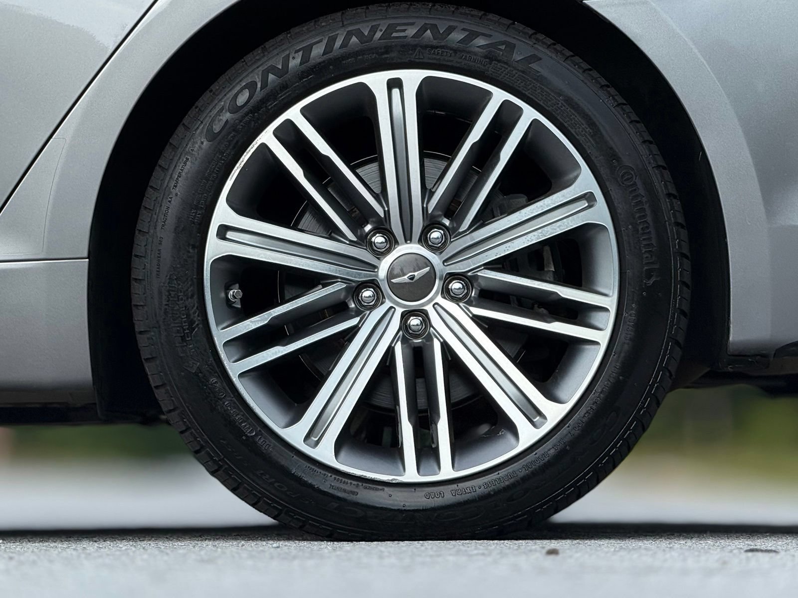 Used 2020 Genesis G80 3.8 AWD/4WD image 21