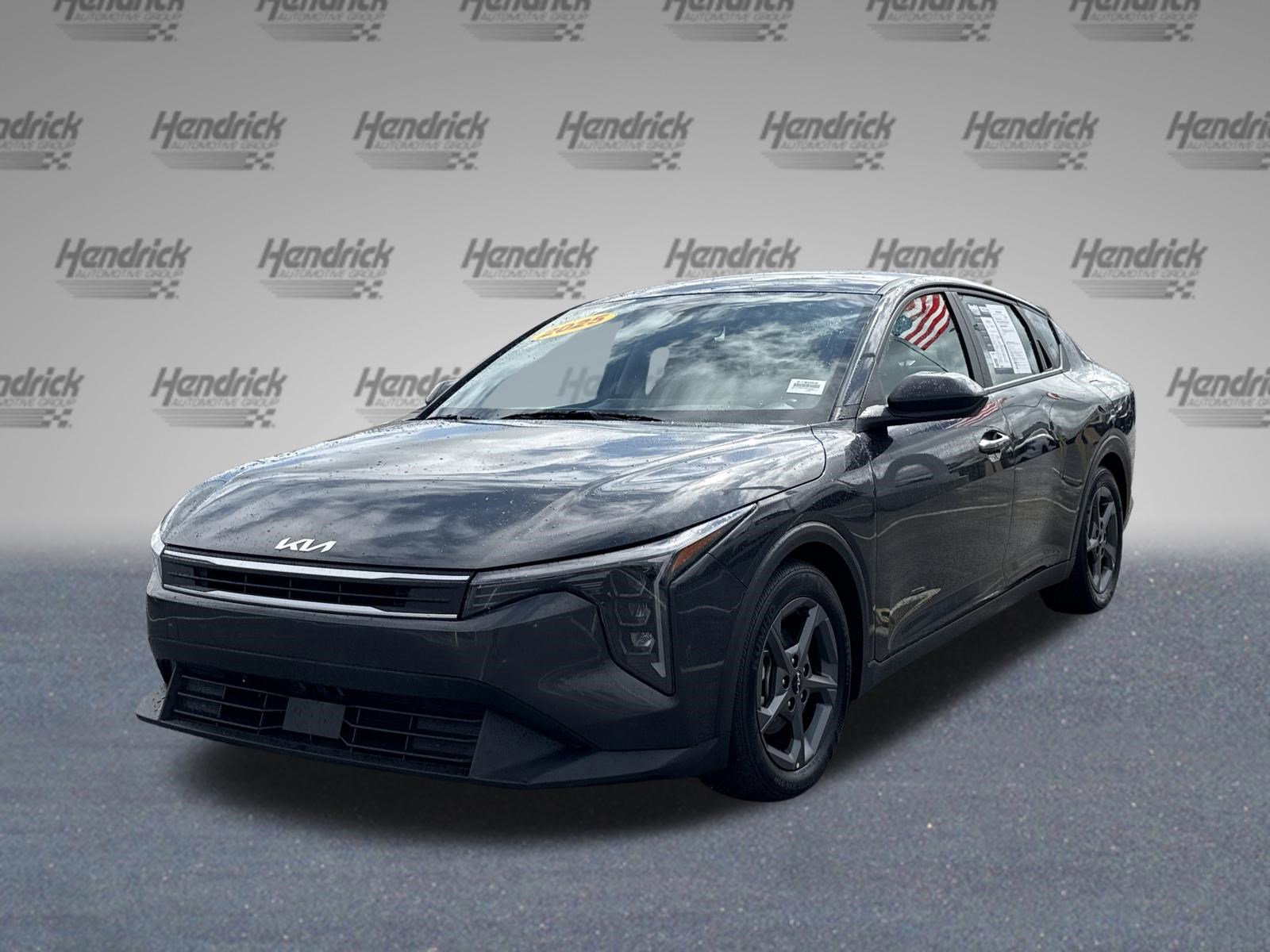 Used 2025 Kia K4 LXS image 8