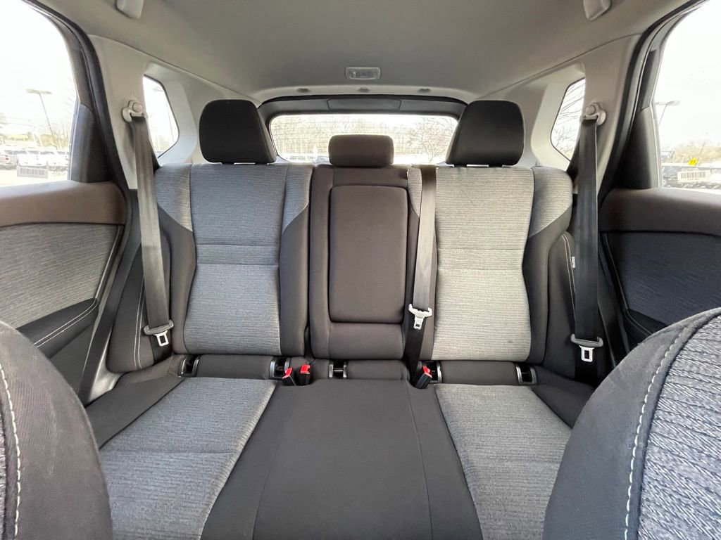 Used 2023 Nissan Rogue SV image 30