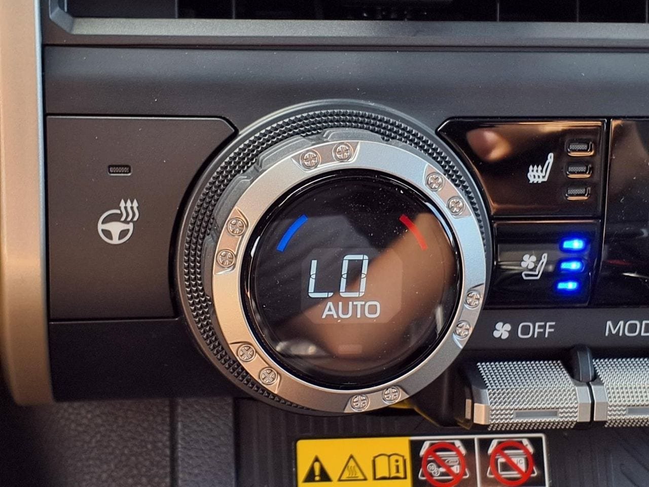 New 2026 Toyota Tacoma Limited AWD/4WD image 14