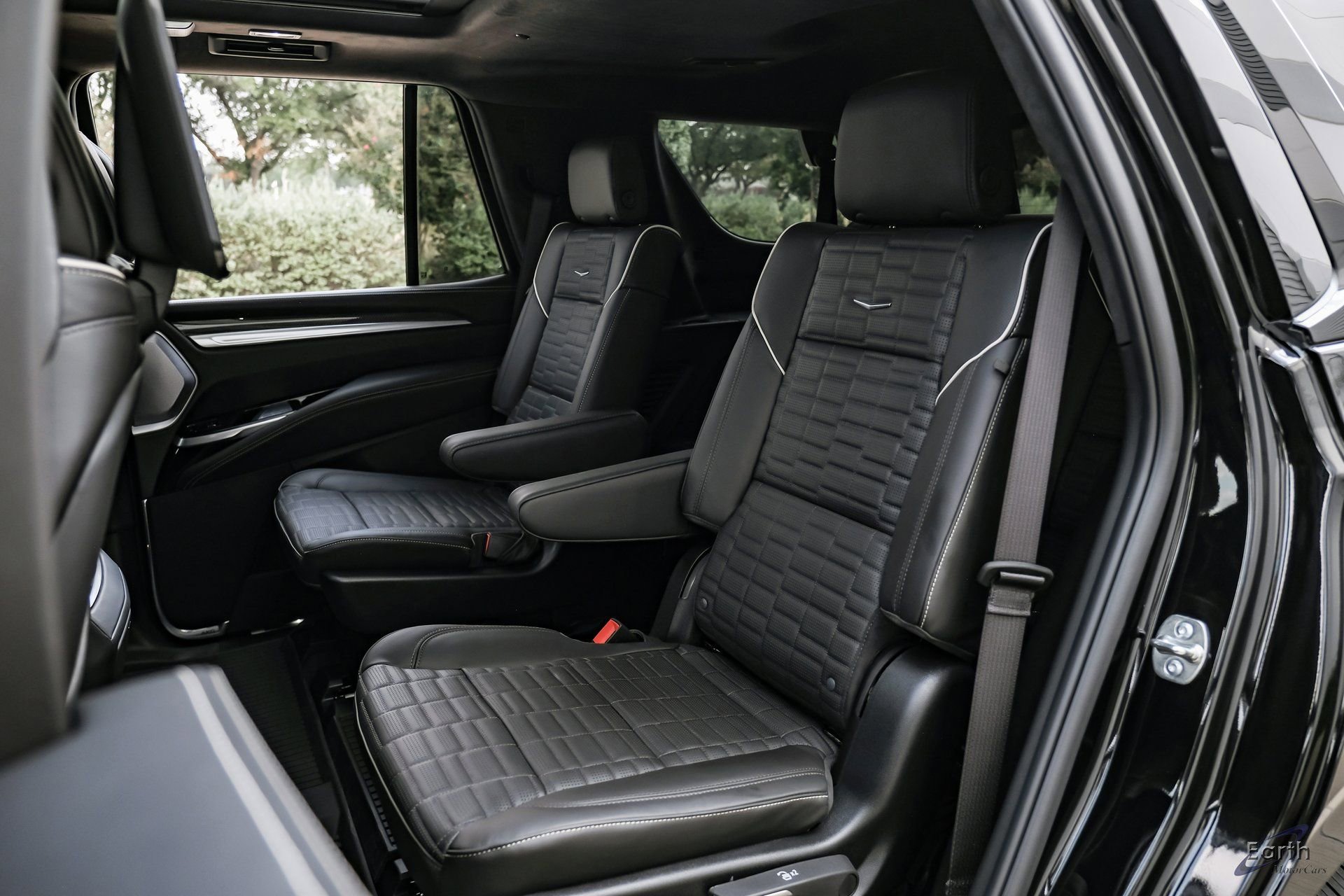 Used 2026 Cadillac Escalade V w/ LPO, Floor Liner Package image 84