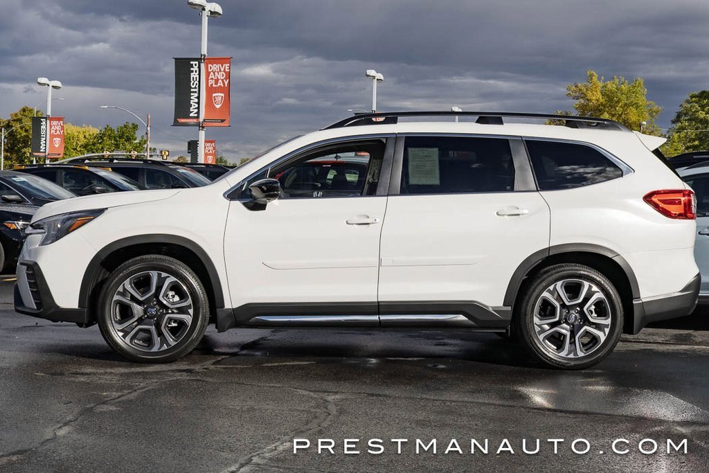 Used 2025 Subaru Ascent Limited image 16