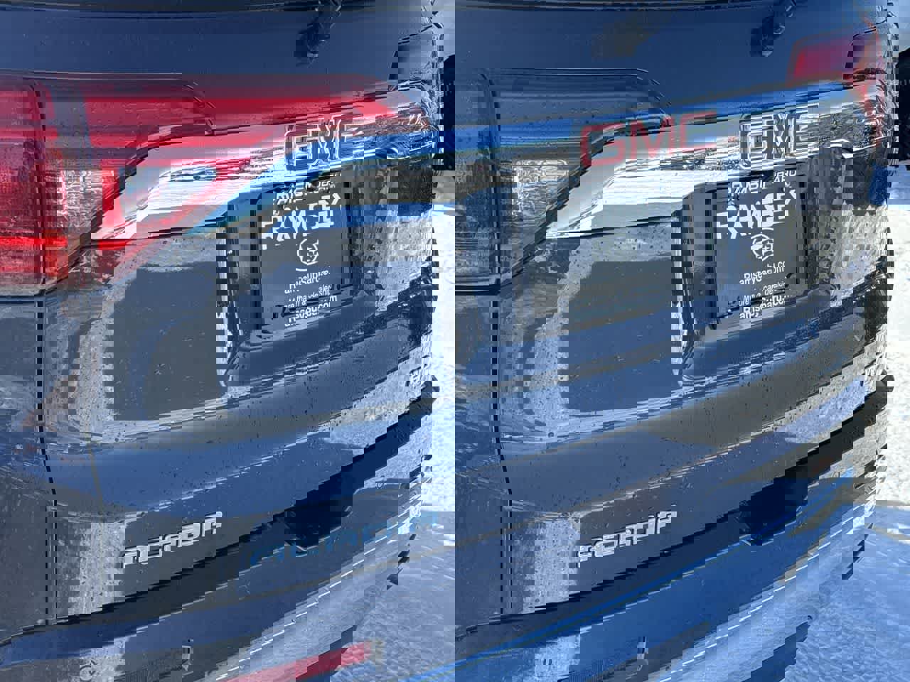 Used 2019 GMC Acadia Denali w/ Technology Package image 11