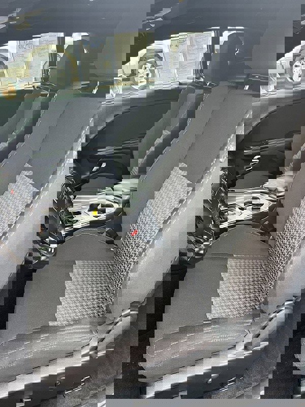 Used 2022 Dodge Challenger GT image 11