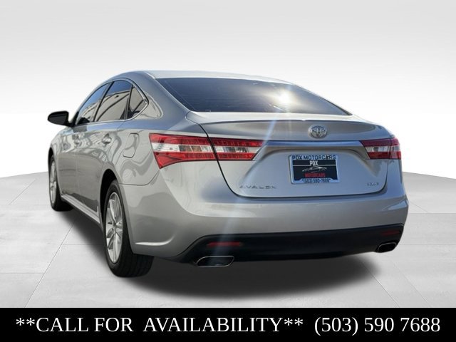 Used 2013 Toyota Avalon XLE FWD image 3