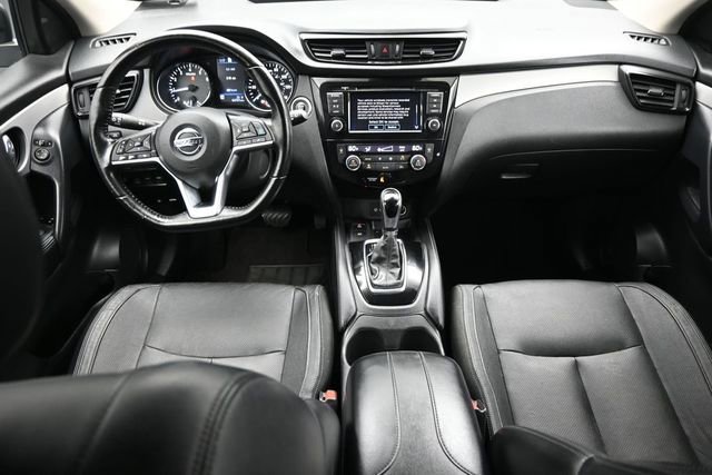 Used 2020 Nissan Rogue Sport SL AWD/4WD image 16
