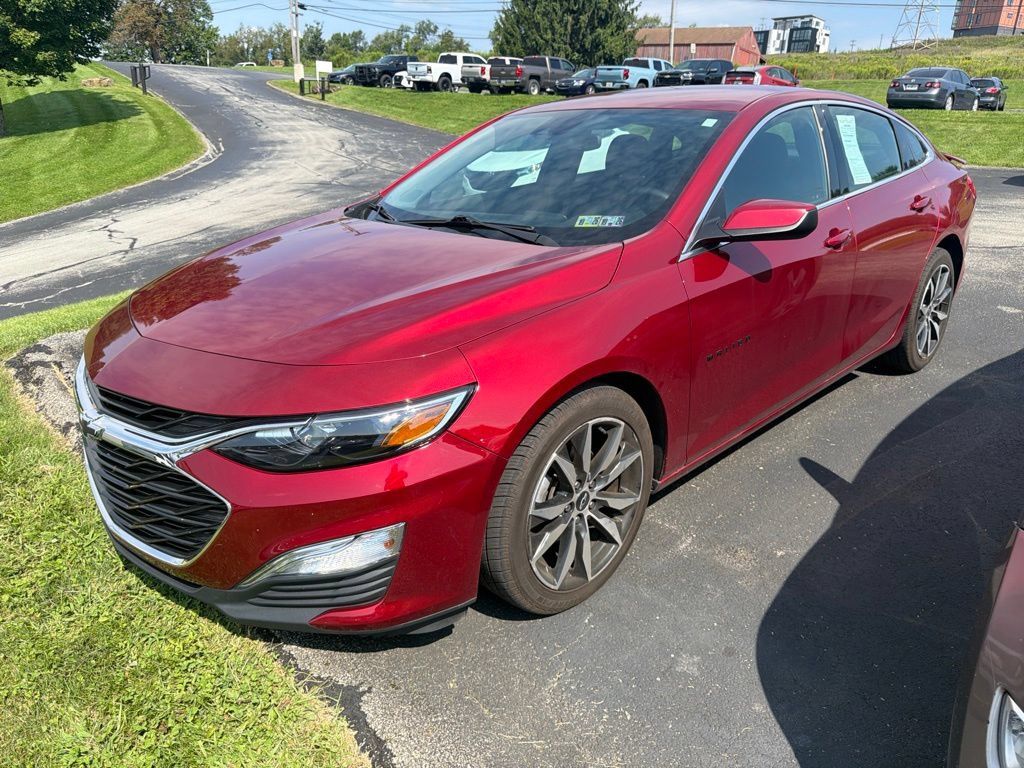 Used 2023 Chevrolet Malibu RS w/ Driver Confidence Package FWD image 9