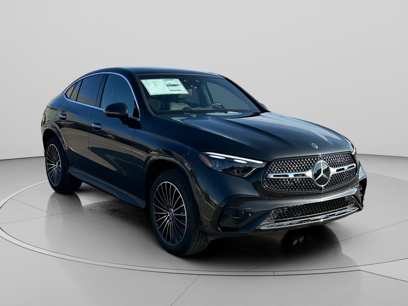 New 2026 Mercedes-Benz GLC 300 4MATIC image 3