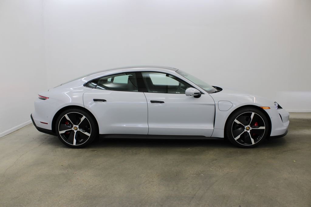 New 2024 Porsche Taycan 4S image 8