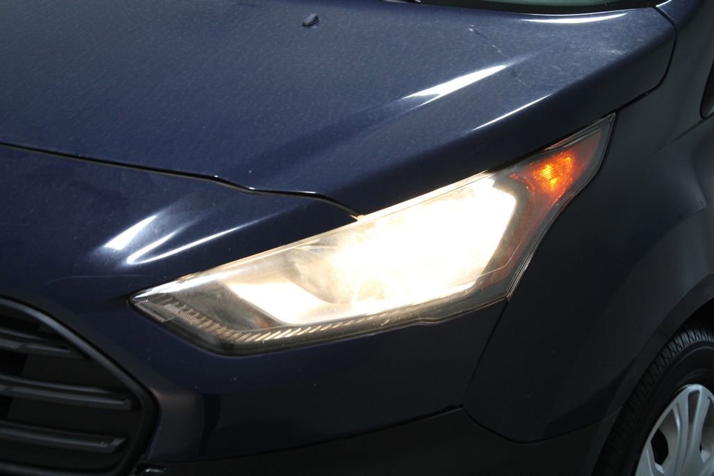 Used 2020 Ford Transit Connect XL image 46