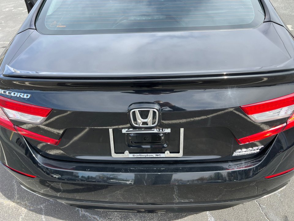 Used 2021 Honda Accord Sport Special Edition image 18
