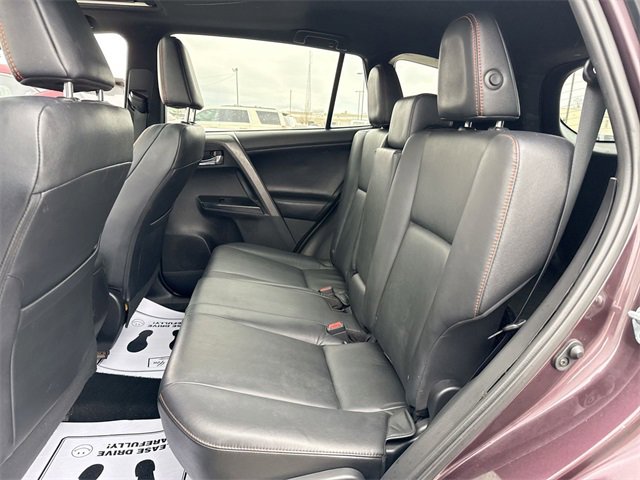 Used 2017 Toyota RAV4 SE image 23