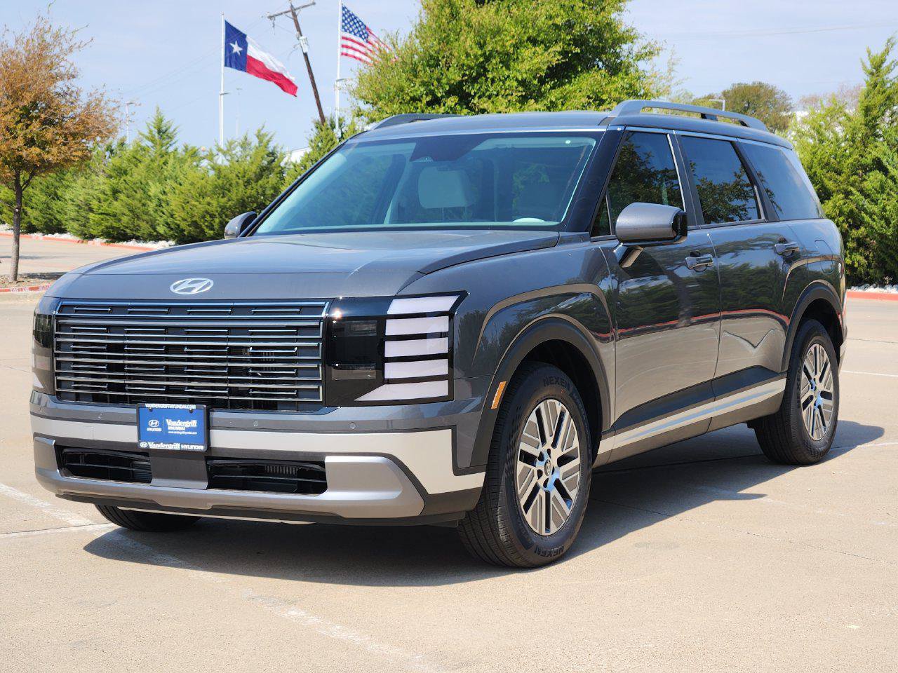 New 2027 Hyundai Palisade SEL FWD image 2