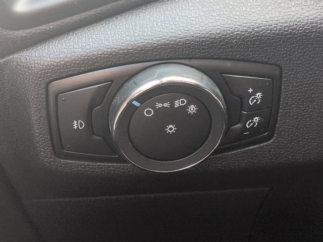 Used 2021 Ford EcoSport SE w/ SE Convenience Package FWD image 21
