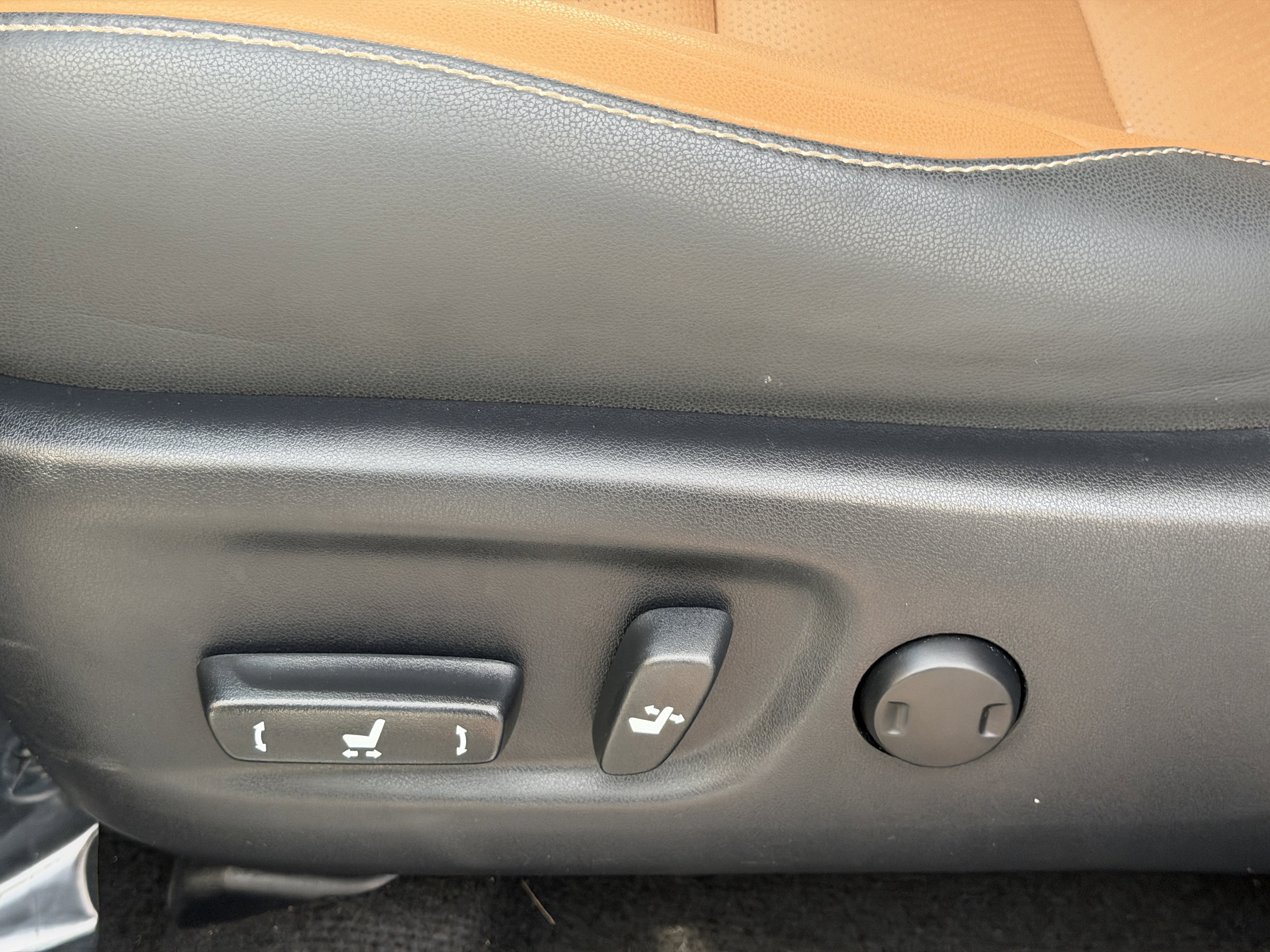 Used 2021 Lexus NX 300 300 image 17